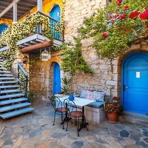 alacati-eski-ev-hotel.aegeanhotels.net/